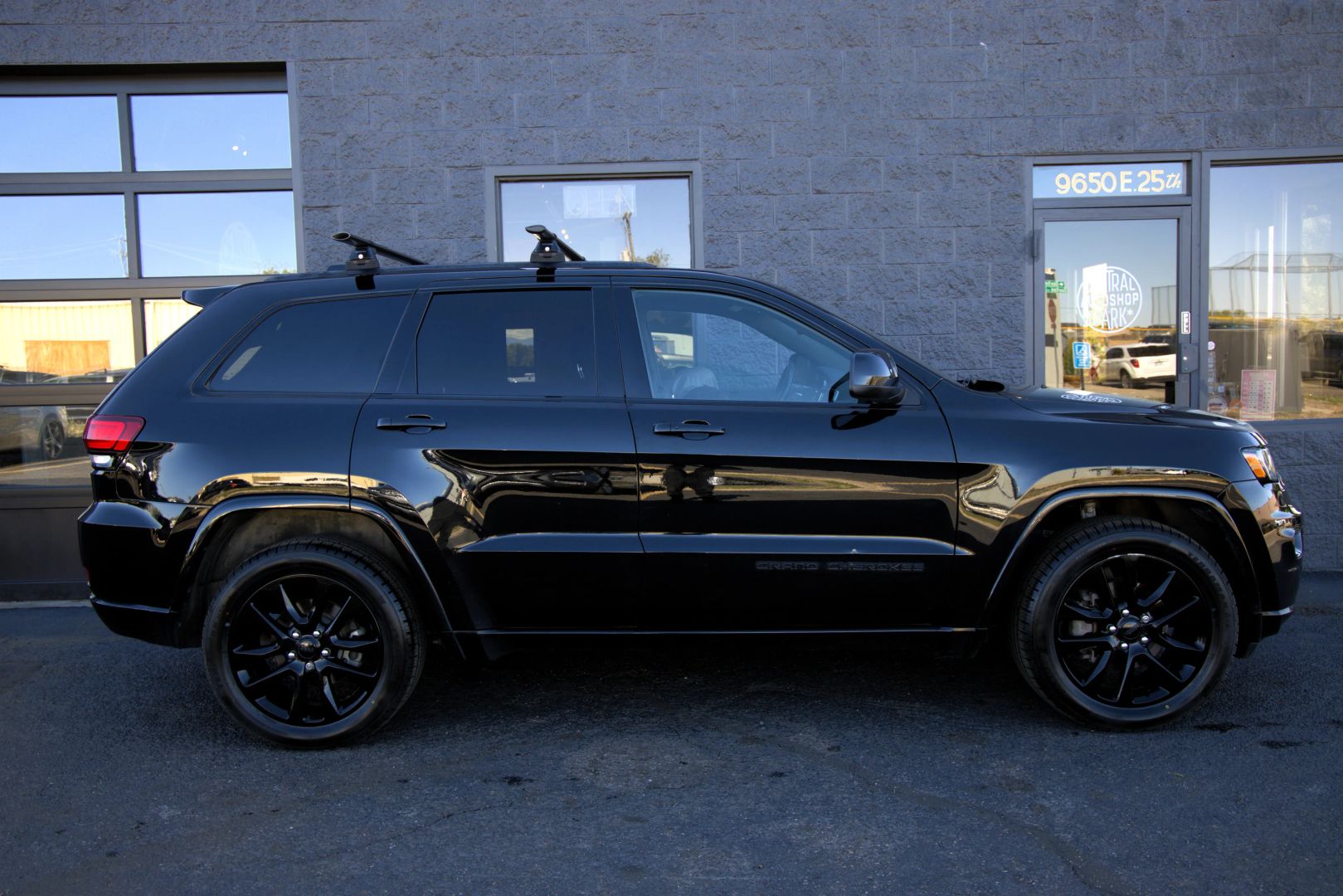 jeep grand cherokee 2018 1C4RJFAG1JC203966 image jeep grand cherokee 2018 1C4RJFAG1JC203966 image